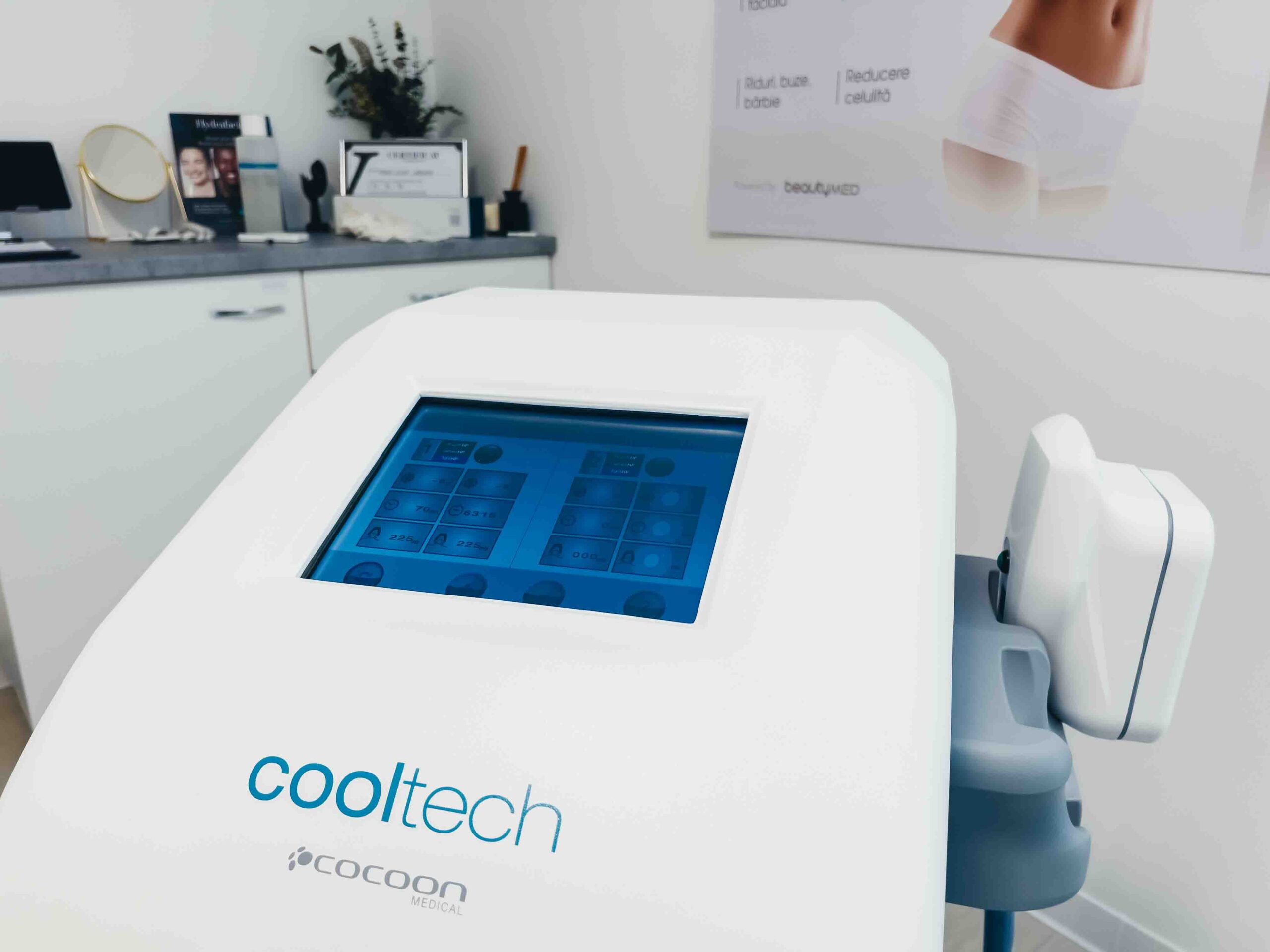 aparatul de criolipoliza cooltech la episculpt beauty sibiu